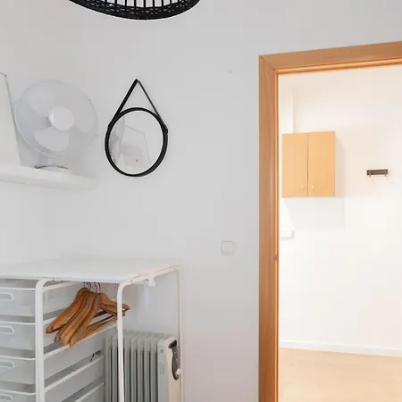 Housalia Lepant 3 Bedroom 300 Meters De Sagrada Familia Apartment Barcelona