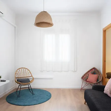 Housalia Lepant 3 Bedroom 300 Meters De Sagrada Familia